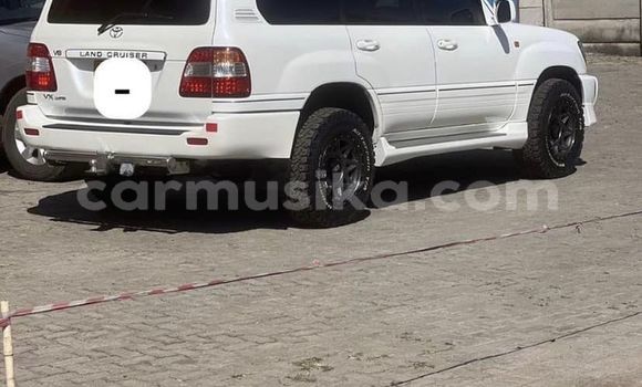 Acheter Occasion Voiture Toyota Land Cruiser Blanc à Harare, Harare Acheter Occasion Voiture Toyota Land Cruiser Blanc à Harare, Harare