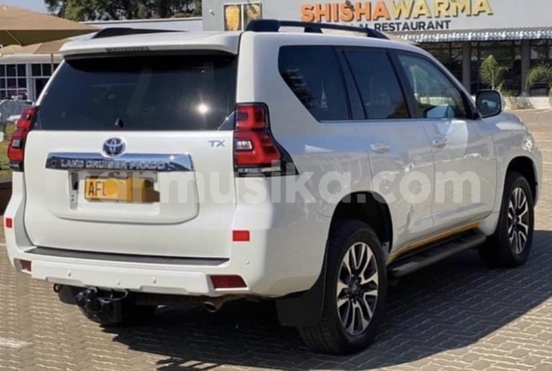 Big with watermark toyota land cruiser prado harare harare 33489