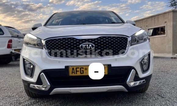 Nunua Ilio tumika Kia Sportage Nyeupe Gari ndani ya Harare nchini Harare