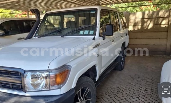Acheter Occasion Voiture Toyota Land Cruiser Blanc à Harare, Harare Acheter Occasion Voiture Toyota Land Cruiser Blanc à Harare, Harare