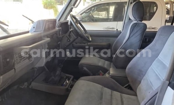 Acheter Occasion Voiture Toyota Land Cruiser Blanc à Harare, Harare Acheter Occasion Voiture Toyota Land Cruiser Blanc à Harare, Harare