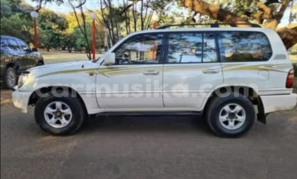 Acheter Occasion Voiture Toyota Land Cruiser Blanc à Harare, Harare Acheter Occasion Voiture Toyota Land Cruiser Blanc à Harare, Harare