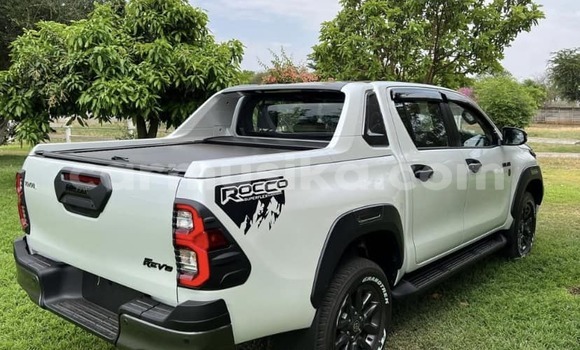 Acheter Occasion Voiture Toyota Hilux Blanc à Harare, Harare Acheter Occasion Voiture Toyota Hilux Blanc à Harare, Harare