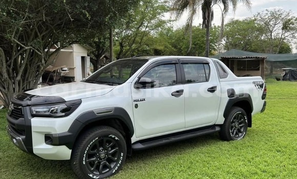 Acheter Occasion Voiture Toyota Hilux Blanc à Harare, Harare Acheter Occasion Voiture Toyota Hilux Blanc à Harare, Harare