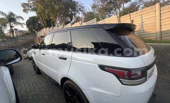 Acheter Occasion Voiture Range Rover Range Rover Blanc à Harare, Harare Acheter Occasion Voiture Range Rover Range Rover Blanc à Harare, Harare