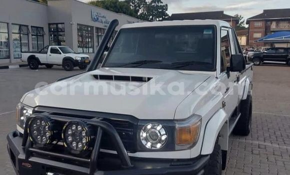Acheter Occasion Voiture Toyota Land Cruiser Blanc à Harare, Harare Acheter Occasion Voiture Toyota Land Cruiser Blanc à Harare, Harare