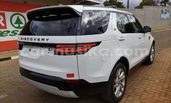 Acheter Occasion Voiture Land Rover Discovery Blanc à Harare, Harare Acheter Occasion Voiture Land Rover Discovery Blanc à Harare, Harare