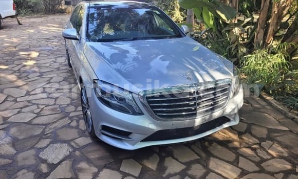 Nunua Ilio tumika Mercedes‒Benz S–Class Nyingine Gari ndani ya Harare nchini Harare