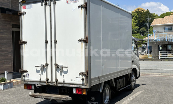 Acheter Occasion Utilitaire Toyota Dyna Blanc à Beitbridge, Matabeleland South Acheter Occasion Utilitaire Toyota Dyna Blanc à Beitbridge, Matabeleland South
