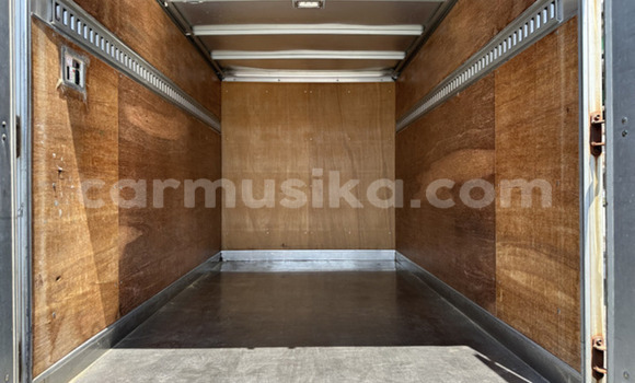 Acheter Occasion Utilitaire Toyota Dyna Blanc à Beitbridge, Matabeleland South Acheter Occasion Utilitaire Toyota Dyna Blanc à Beitbridge, Matabeleland South