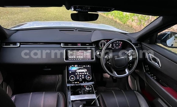 Nunua Ilio tumika Range Rover Range Rover Nyeupe Gari ndani ya Harare nchini Harare Nunua Ilio tumika Range Rover Range Rover Nyeupe Gari ndani ya Harare nchini Harare