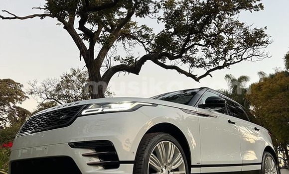 Nunua Ilio tumika Range Rover Range Rover Nyeupe Gari ndani ya Harare nchini Harare Nunua Ilio tumika Range Rover Range Rover Nyeupe Gari ndani ya Harare nchini Harare