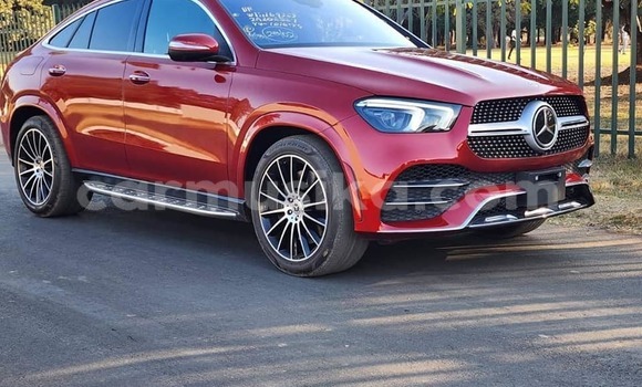 Nunua Ilio tumika Mercedes‒Benz GLE Nyekundu Gari ndani ya Harare nchini Harare Nunua Ilio tumika Mercedes‒Benz GLE Nyekundu Gari ndani ya Harare nchini Harare