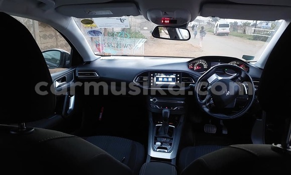 Nunua Ilio tumika Peugeot 306 Nyeusi Gari ndani ya Harare nchini Harare Nunua Ilio tumika Peugeot 306 Nyeusi Gari ndani ya Harare nchini Harare