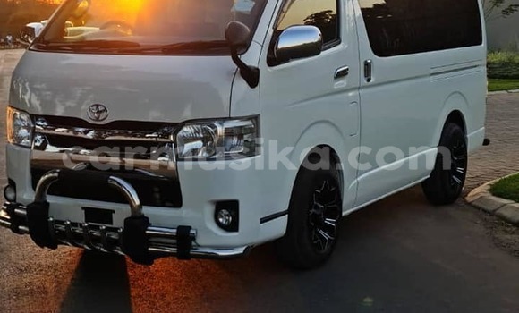 Nunua Ilio tumika Toyota Soluna Vios Nyeupe Gari ndani ya Harare nchini Harare Nunua Ilio tumika Toyota Soluna Vios Nyeupe Gari ndani ya Harare nchini Harare