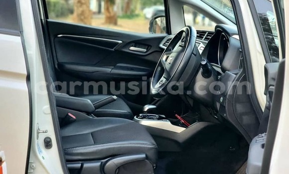 Tenga Tsaru Honda Fit Chena Mota in Harare in Harare Tenga Tsaru Honda Fit Chena Mota in Harare in Harare