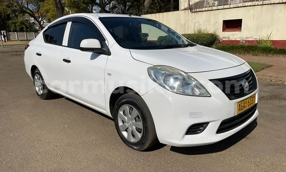 Tenga Tsaru Nissan Latio Chena Mota in Harare in Harare Tenga Tsaru Nissan Latio Chena Mota in Harare in Harare