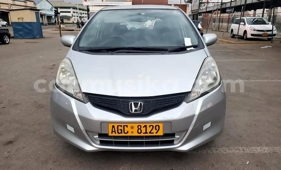 Nunua Ilio tumika Honda Fit Nyingine Gari ndani ya Harare nchini Harare