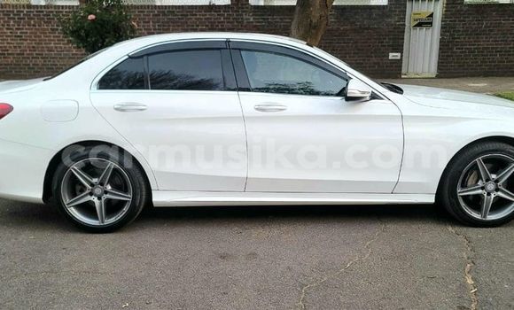 Tenga Tsaru MercedesâBenz CâClass Chena Mota in Harare in Harare Tenga Tsaru MercedesâBenz CâClass Chena Mota in Harare in Harare