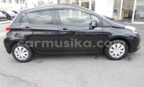 Acheter Occasion Voiture Toyota Vitz Noir à Alexandra Park, Harare Acheter Occasion Voiture Toyota Vitz Noir à Alexandra Park, Harare