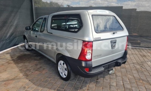 Nunua Ilio tumika Nissan NP 300 Nyingine Gari ndani ya Beitbridge nchini Matabeleland Kusini Nunua Ilio tumika Nissan NP 300 Nyingine Gari ndani ya Beitbridge nchini Matabeleland Kusini