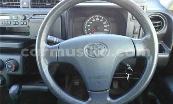 Buy Used Toyota Probox Silver Car in Beitbridge in Matabeleland South Buy Used Toyota Probox Silver Car in Beitbridge in Matabeleland South