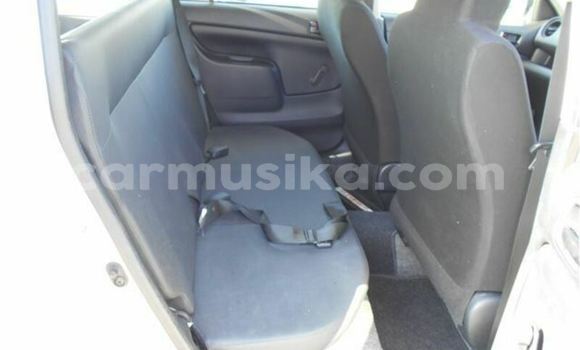 Buy Used Toyota Probox Silver Car in Beitbridge in Matabeleland South Buy Used Toyota Probox Silver Car in Beitbridge in Matabeleland South