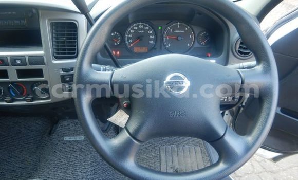 Acheter Occasion Voiture Nissan Caravan Blanc à Beitbridge, Matabeleland South Acheter Occasion Voiture Nissan Caravan Blanc à Beitbridge, Matabeleland South