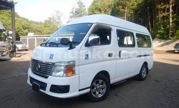 Acheter Occasion Voiture Nissan Caravan Blanc à Beitbridge, Matabeleland South Acheter Occasion Voiture Nissan Caravan Blanc à Beitbridge, Matabeleland South