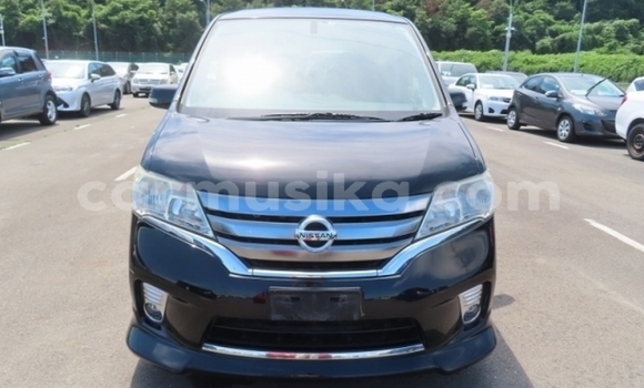 Buy Used Nissan Serena Black Car in Beitbridge in Matabeleland South
