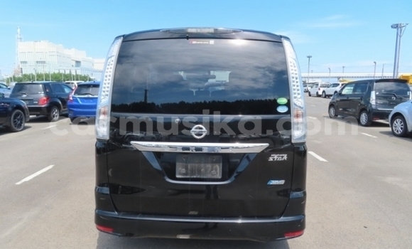 Acheter Occasion Voiture Nissan Serena Noir à Beitbridge, Matabeleland South Acheter Occasion Voiture Nissan Serena Noir à Beitbridge, Matabeleland South