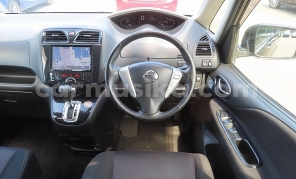 Acheter Occasion Voiture Nissan Serena Noir à Beitbridge, Matabeleland South Acheter Occasion Voiture Nissan Serena Noir à Beitbridge, Matabeleland South