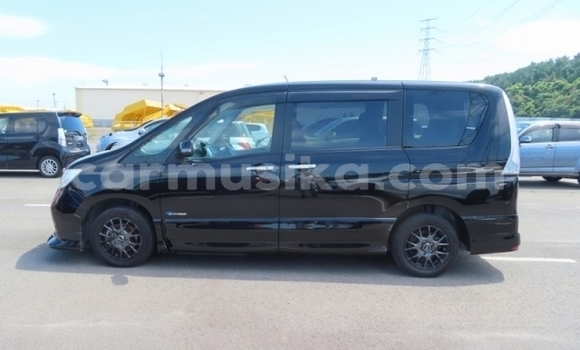 Acheter Occasion Voiture Nissan Serena Noir à Beitbridge, Matabeleland South Acheter Occasion Voiture Nissan Serena Noir à Beitbridge, Matabeleland South