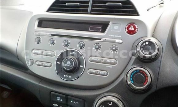 Acheter Occasion Voiture Honda Fit Noir à Beitbridge, Matabeleland South Acheter Occasion Voiture Honda Fit Noir à Beitbridge, Matabeleland South