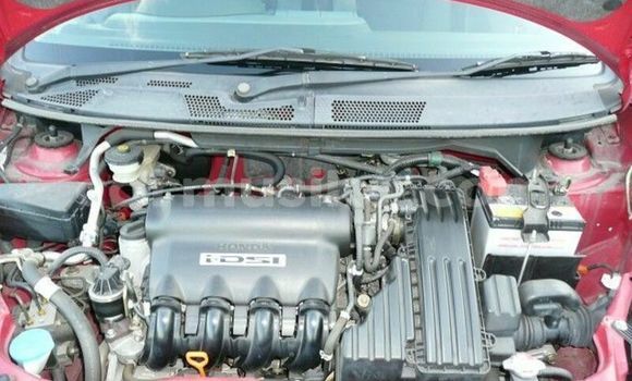 Nunua Ilio tumika Honda Fit Nyekundu Gari ndani ya Beitbridge nchini Matabeleland Kusini Nunua Ilio tumika Honda Fit Nyekundu Gari ndani ya Beitbridge nchini Matabeleland Kusini