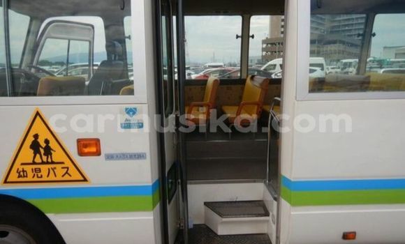 Buy Used Toyota Coaster White Car in Beitbridge in Matabeleland South Buy Used Toyota Coaster White Car in Beitbridge in Matabeleland South