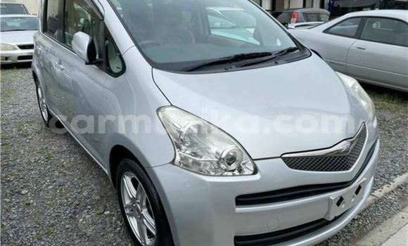 Tenga Tsaru Toyota Ractis Sirivha Mota in Beitbridge in Matabeleland South