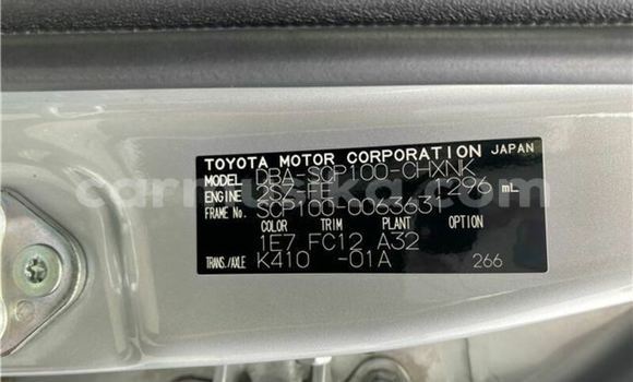 Acheter Occasion Voiture Toyota Ractis Gris à Beitbridge, Matabeleland South Acheter Occasion Voiture Toyota Ractis Gris à Beitbridge, Matabeleland South