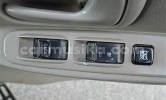 Nunua Ilio tumika Toyota Dyna Nyeupe Lori ndani ya Beitbridge nchini Matabeleland Kusini Nunua Ilio tumika Toyota Dyna Nyeupe Lori ndani ya Beitbridge nchini Matabeleland Kusini