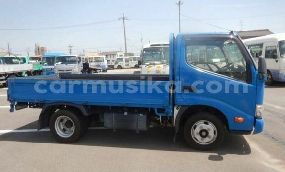 Tenga Tsaru Toyota Dyna Bhuruu Rori in Beitbridge in Matabeleland South Tenga Tsaru Toyota Dyna Bhuruu Rori in Beitbridge in Matabeleland South