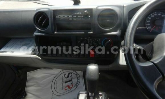 Tenga Tsaru Toyota Dyna Bhuruu Rori in Beitbridge in Matabeleland South Tenga Tsaru Toyota Dyna Bhuruu Rori in Beitbridge in Matabeleland South