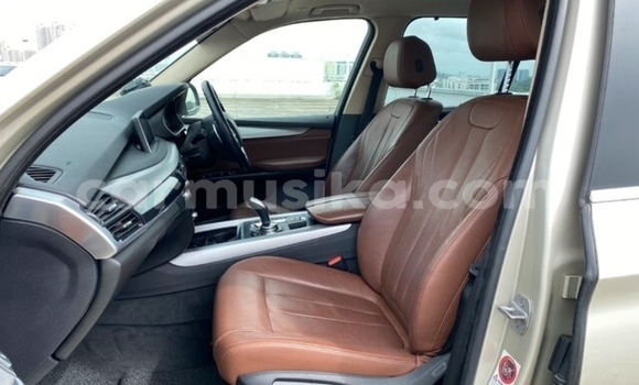 Buy Used BMW X5 Silver Car in Beitbridge in Matabeleland South Buy Used BMW X5 Silver Car in Beitbridge in Matabeleland South