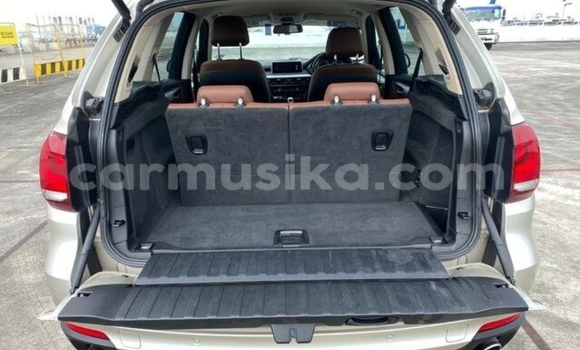 Buy Used BMW X5 Silver Car in Beitbridge in Matabeleland South Buy Used BMW X5 Silver Car in Beitbridge in Matabeleland South