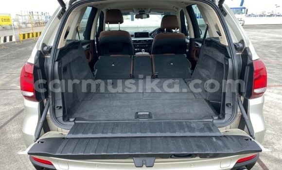 Buy Used BMW X5 Silver Car in Beitbridge in Matabeleland South Buy Used BMW X5 Silver Car in Beitbridge in Matabeleland South