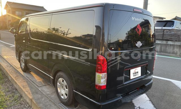 Acheter Occasion Voiture Toyota Hiace Noir à Beitbridge, Matabeleland South Acheter Occasion Voiture Toyota Hiace Noir à Beitbridge, Matabeleland South