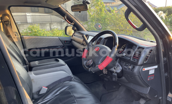 Acheter Occasion Voiture Toyota Hiace Noir à Beitbridge, Matabeleland South Acheter Occasion Voiture Toyota Hiace Noir à Beitbridge, Matabeleland South