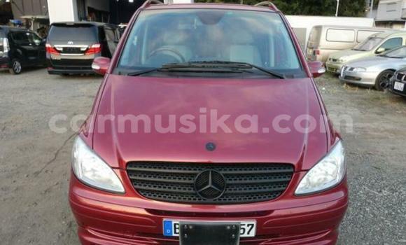 Nunua Ilio tumika Mercedes‒Benz Viano Nyekundu Gari ndani ya Beitbridge nchini Matabeleland Kusini Nunua Ilio tumika Mercedes‒Benz Viano Nyekundu Gari ndani ya Beitbridge nchini Matabeleland Kusini