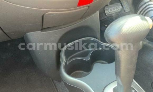 Acheter Occasion Voiture Nissan March Blanc à Beitbridge, Matabeleland South Acheter Occasion Voiture Nissan March Blanc à Beitbridge, Matabeleland South