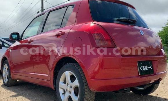 Nunua Ilio tumika Suzuki Swift Nyekundu Gari ndani ya Beitbridge nchini Matabeleland Kusini Nunua Ilio tumika Suzuki Swift Nyekundu Gari ndani ya Beitbridge nchini Matabeleland Kusini