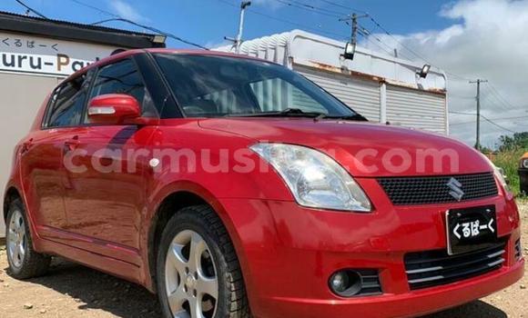 Nunua Ilio tumika Suzuki Swift Nyekundu Gari ndani ya Beitbridge nchini Matabeleland Kusini Nunua Ilio tumika Suzuki Swift Nyekundu Gari ndani ya Beitbridge nchini Matabeleland Kusini